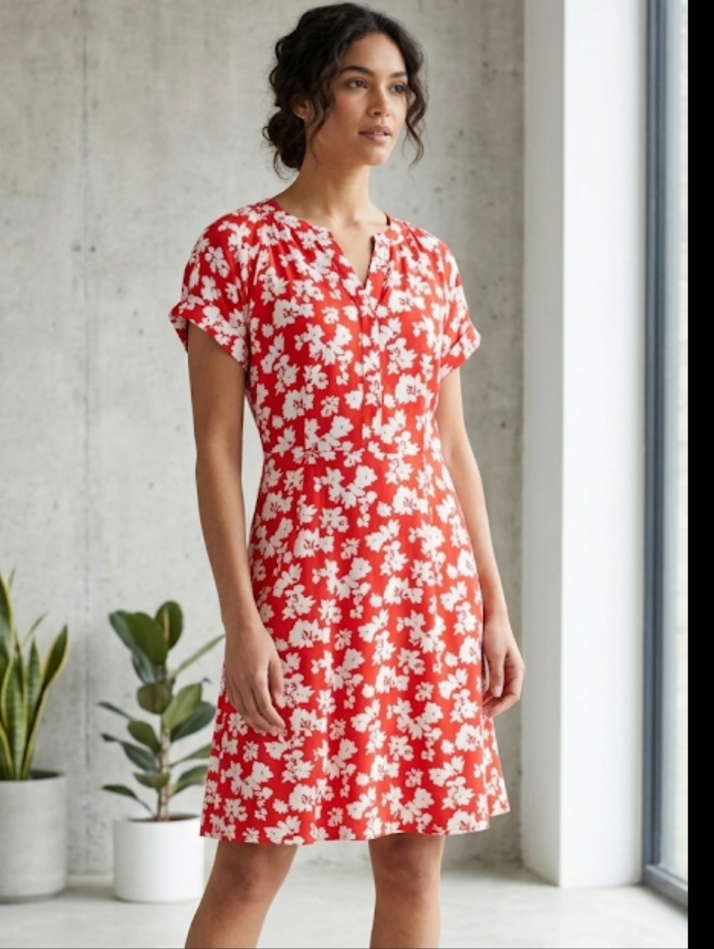 Simply Vera Vera Wang Red and White Floral Midi Dress